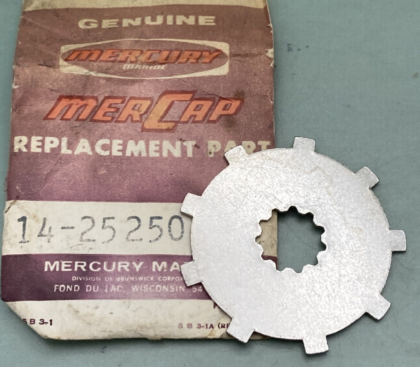 QTY 2 NEW GENUINE MERCURY 14-25250 TAB WASHER