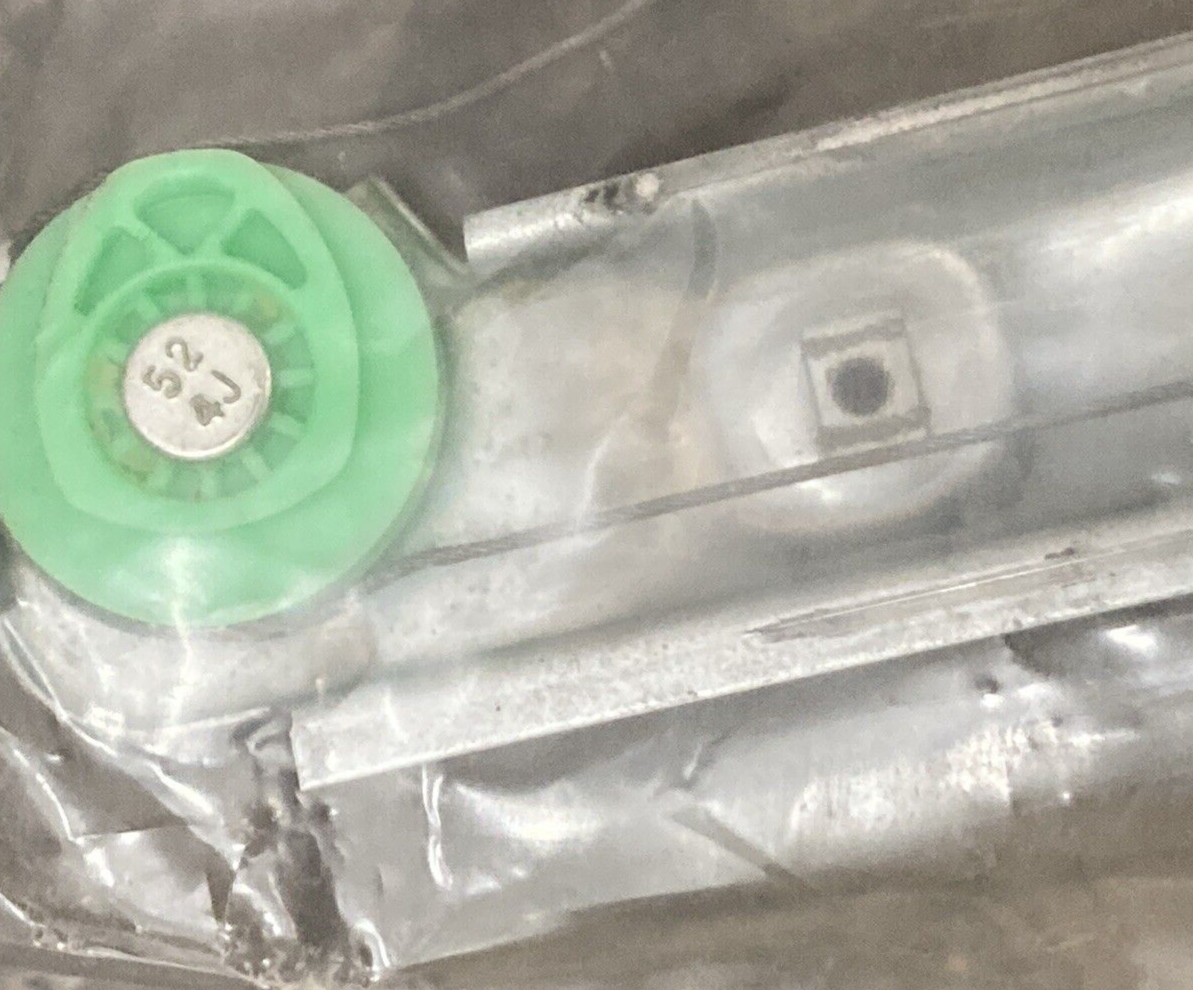 NEW PONTIAC GM1551108 POWER WINDOW REGULATOR PASSENGER RIGHT REAR