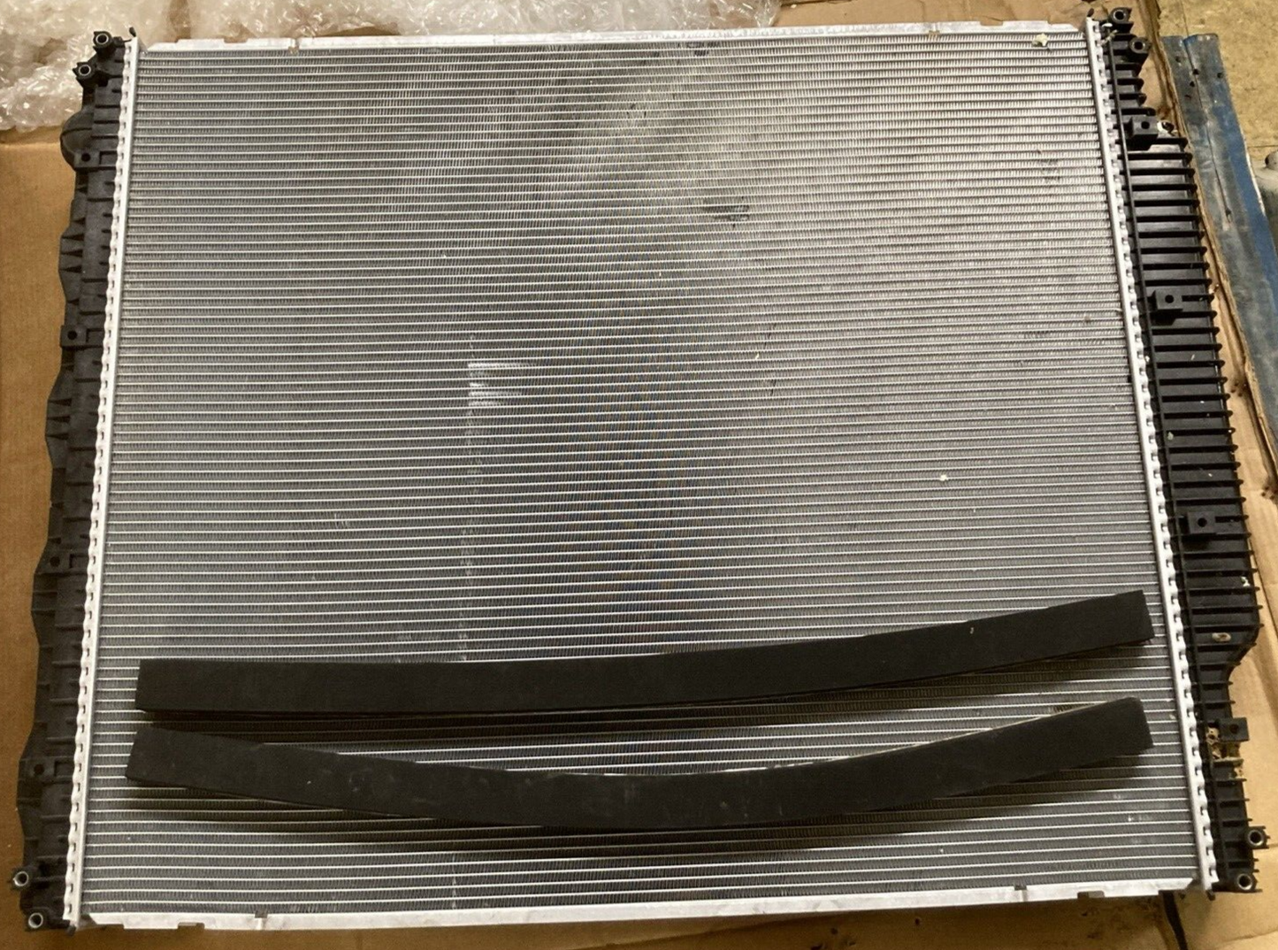 NEW RADCOOL 2400920RK RADIATOR FREIGHTLINER CENTURY COLUMBIA SERIES