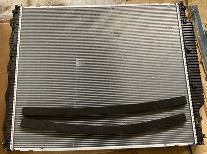 NEW RADCOOL 2400920RK RADIATOR FREIGHTLINER CENTURY COLUMBIA SERIES
