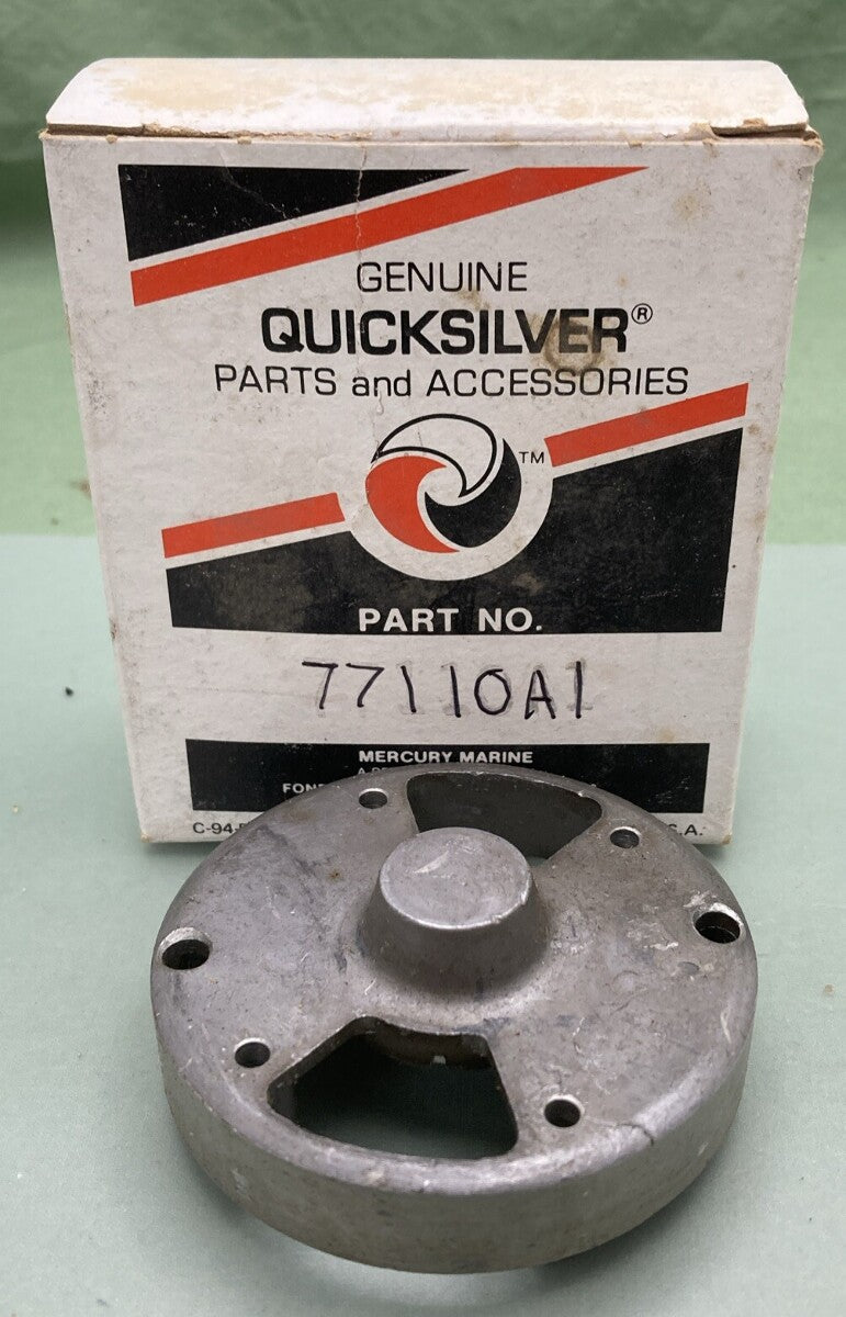 NEW GENUINE MERCURY QUICKSILVER 77110A1 RETAINER ASM GEAR HSNG ENG TROLLN MOTOR