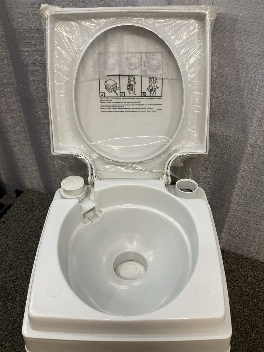 NEW PASSPORT POTTY 6004 PORTABLE TOILET, 13L