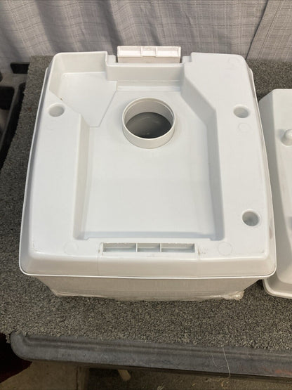 NEW PASSPORT POTTY 6004 PORTABLE TOILET, 13L