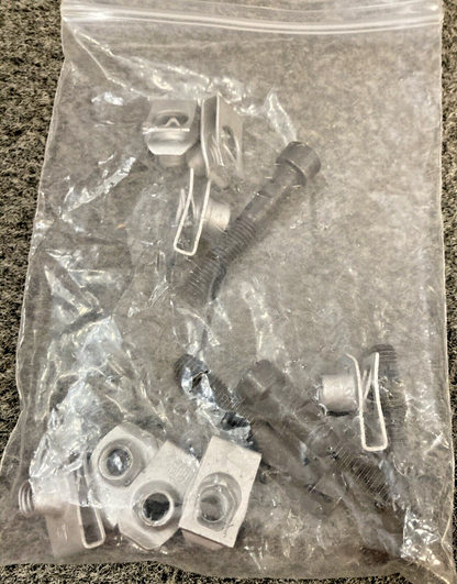 NEW GENUINE VICTORY 2875008 Saddlebag Bracket KIT HAMMER & JACKPOT