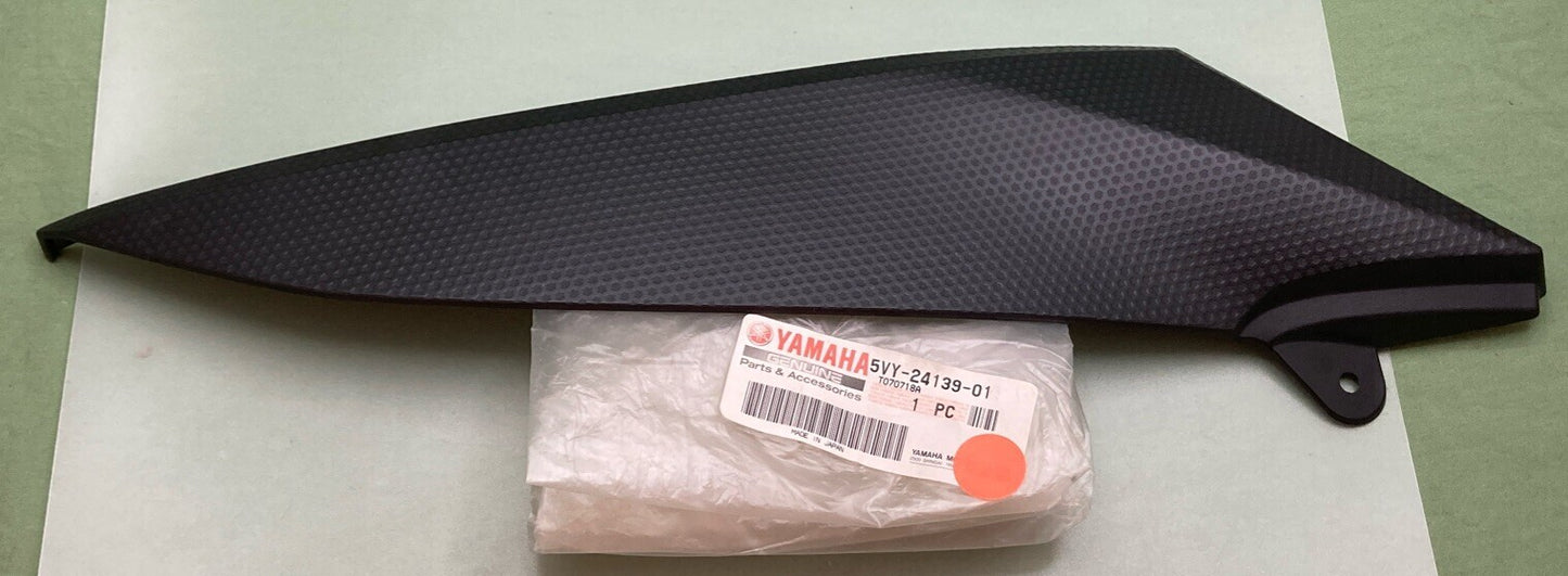 NEW GENUINE YAMAHA 5VY-24139-01 SIDE COVER 2