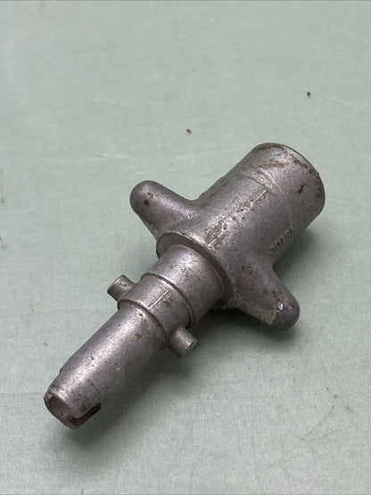 MERCURY MALE FUEL FITTING
