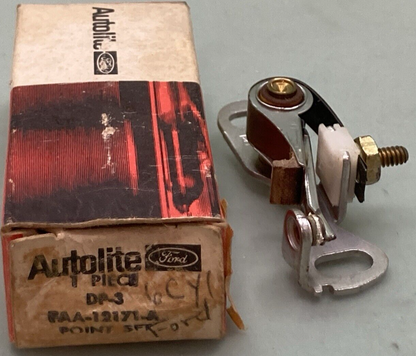NEW GENUINE AUTOLITE FORD DP-3 CONTACT POINT SET