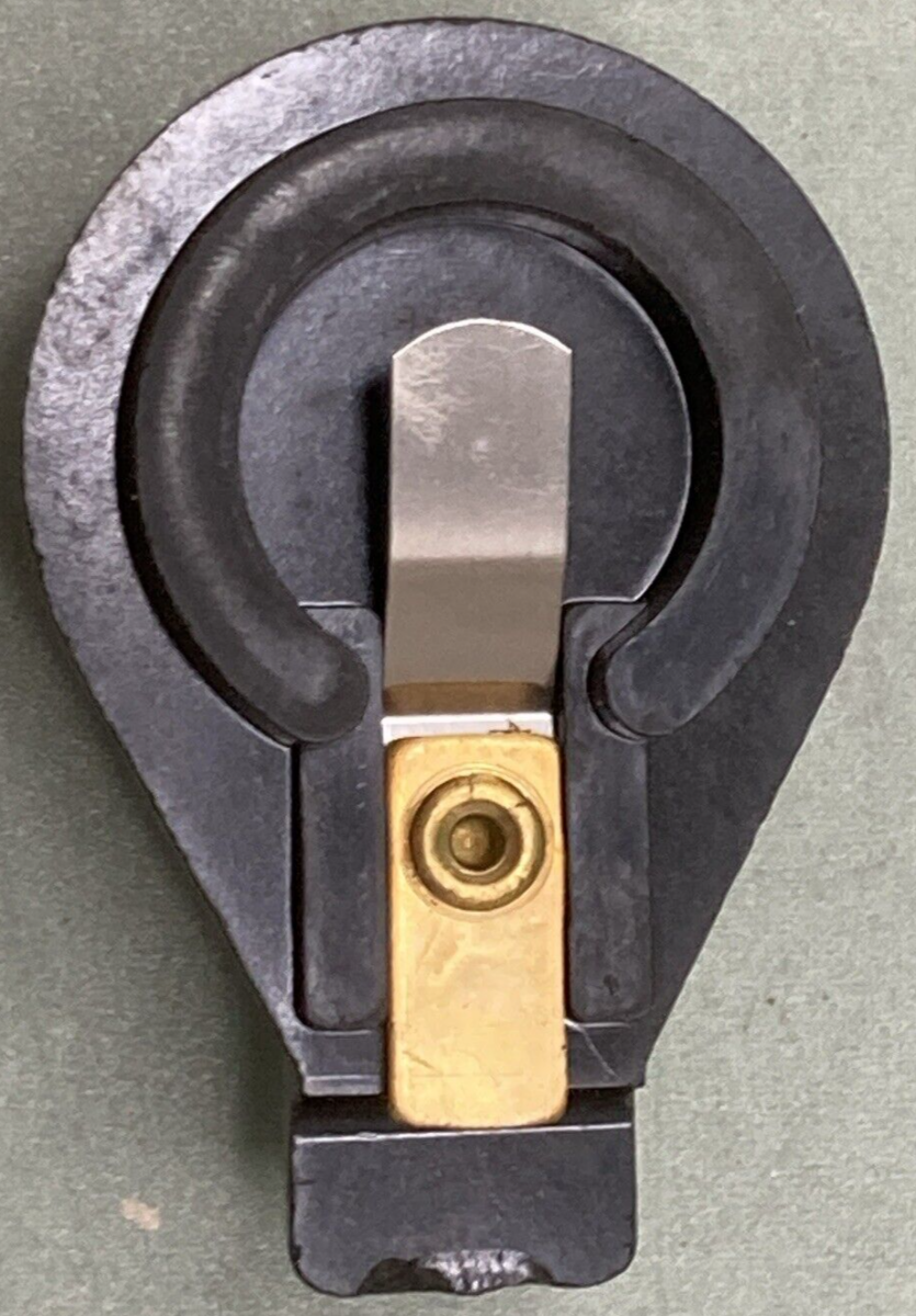 NEW GENUINE AUTOLITE FORD 4-23 DISTRIBUTER ROTOR