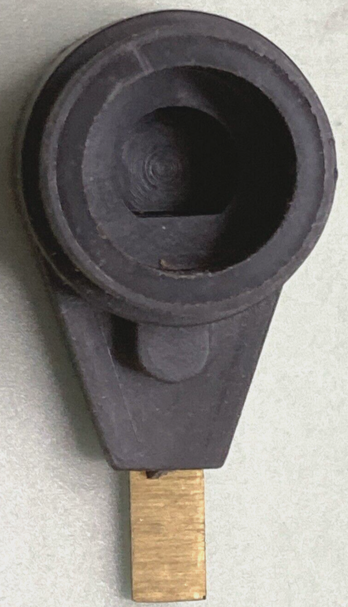 NEW GENUINE MALLORY IGNITION 319 DISTRIBUTER ROTOR