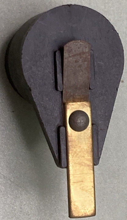 NEW GENUINE MALLORY IGNITION 319 DISTRIBUTER ROTOR