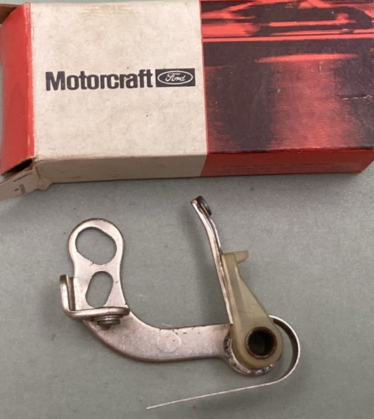 NEW GENUINE MOTORCRAFT FORD DPC-45 IGINITION POINT SET