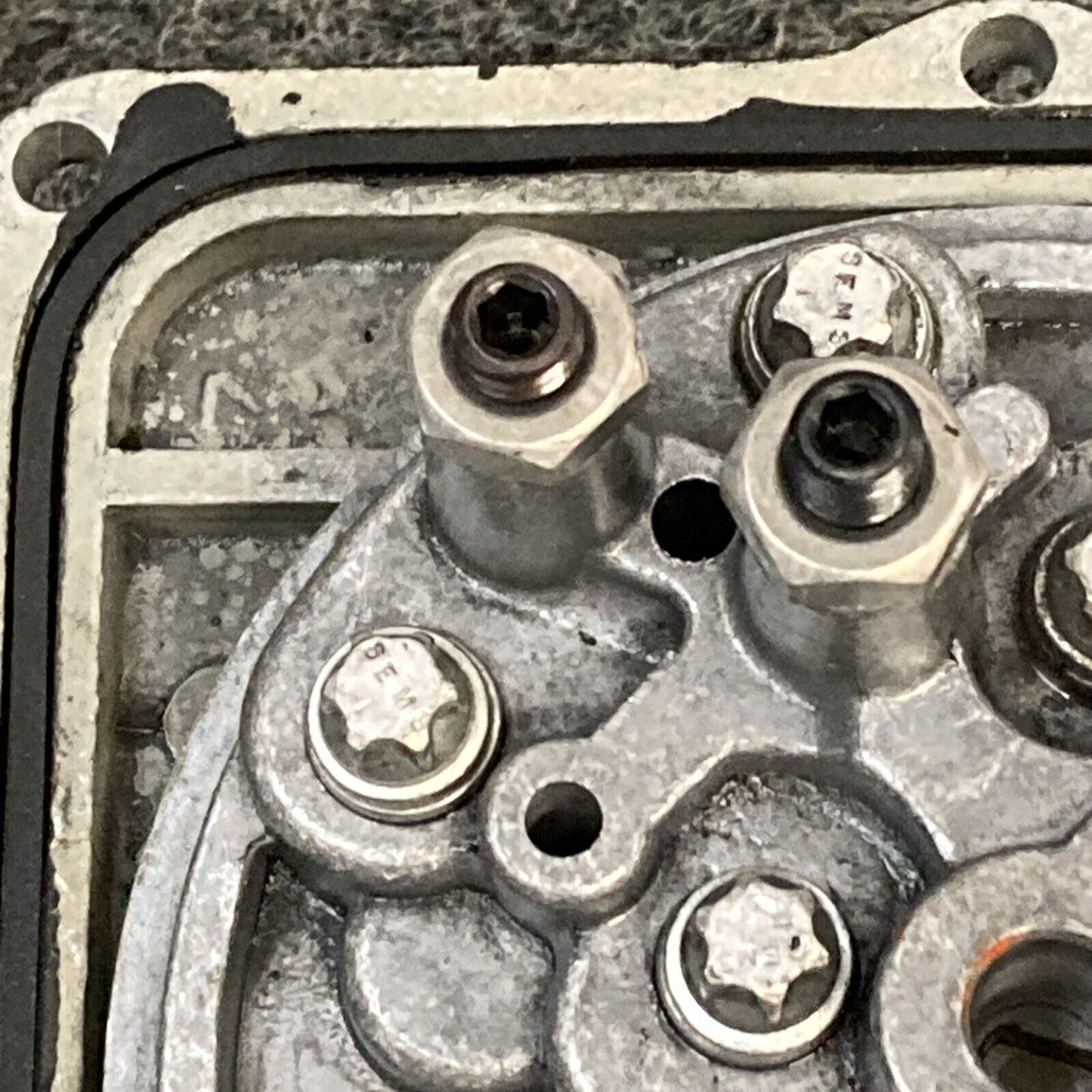 MERCURY 392-2936 VALVE BODY GEAR ASM OUTBOARD 140HP