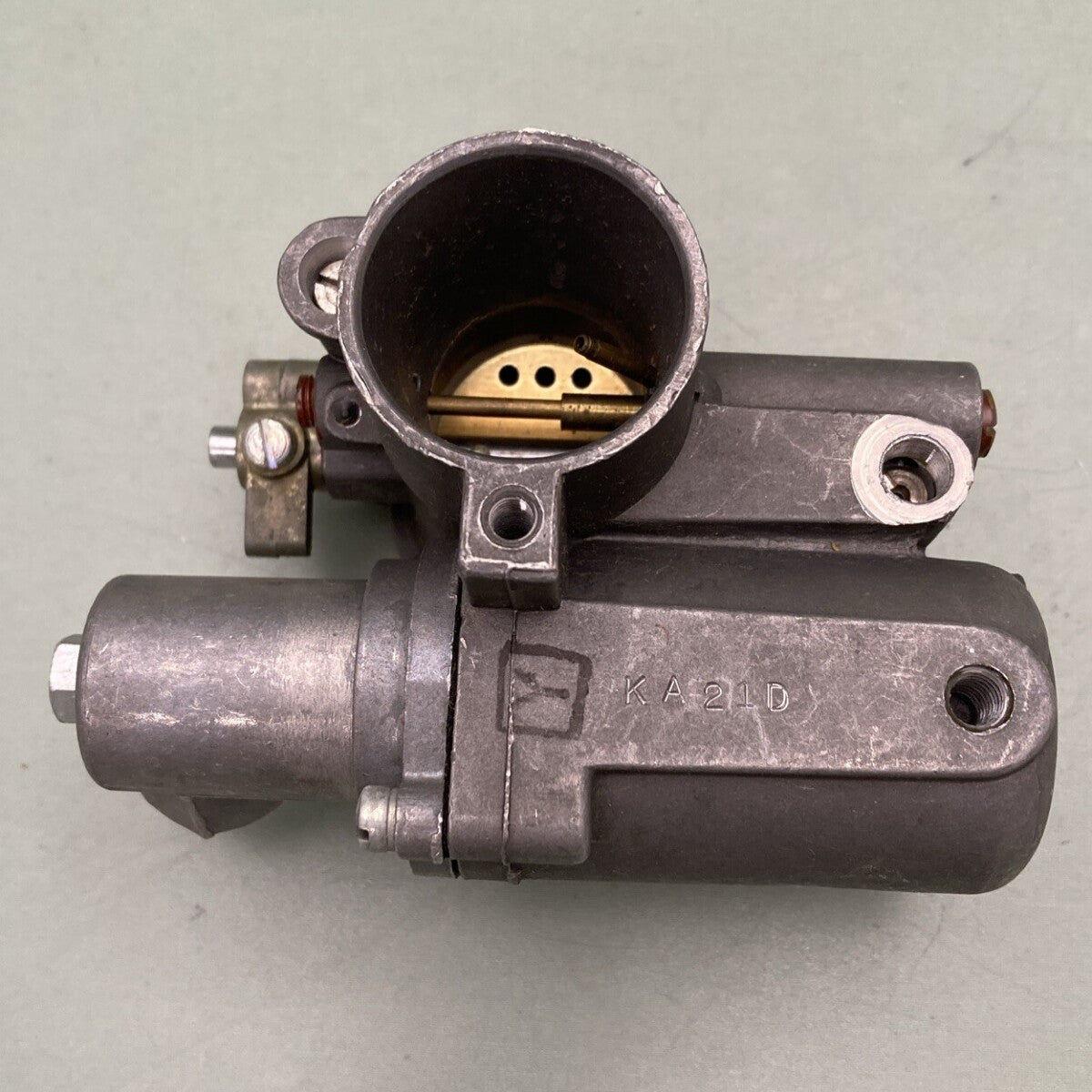 NEW GENUINE MERCURY 1333-3298 CARBURETOR ASM MARINE 500