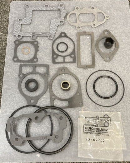 NEW GENUINE MERCURY 27-60476A75 ENGINE OVERHAUL GASKET INCOMPLETE
