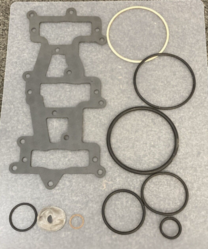 NEW GENUINE MERCURY 27-60476A75 ENGINE OVERHAUL GASKET INCOMPLETE