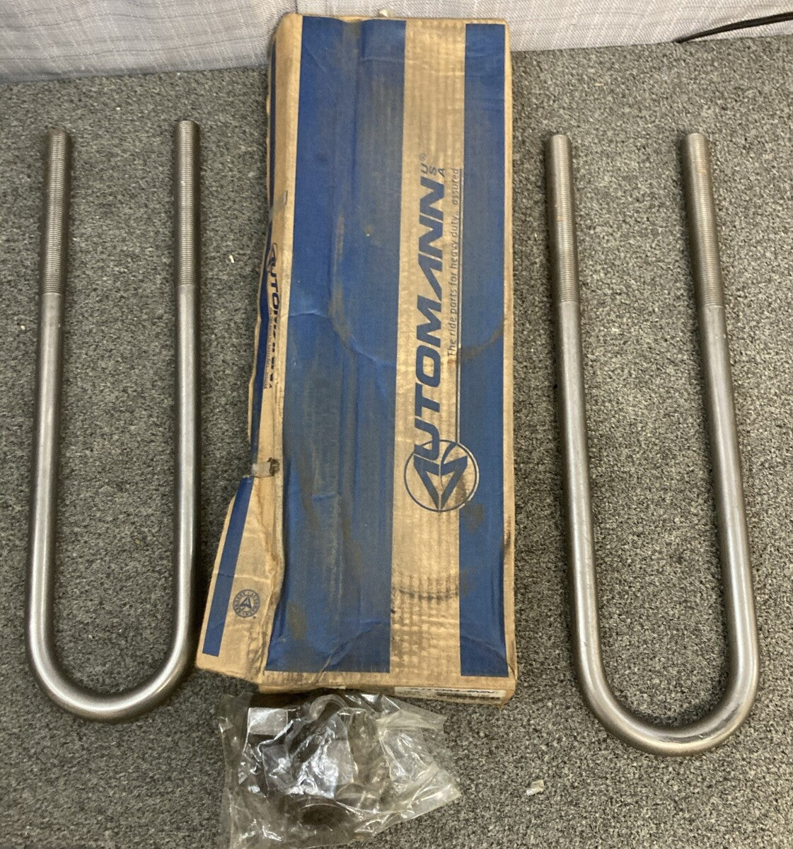 NEW AUTOMANN AUBK8363-182 SUSPENSION U Bolt Kit 7-8"x3-1-2"x18-1-4"