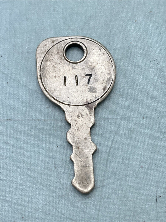 QTY 2 NEW GENUINE MERCURY QUICKSILVER 30431117 KEY 117
