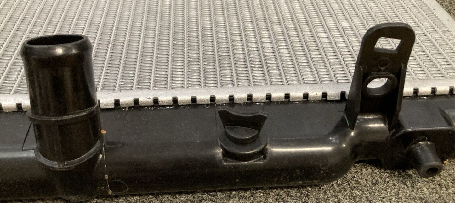 NEW SPECTRA PREMIUM INDUSTRIES CU13068 RADIATOR PLASTIC TANK ALUMINUM CORE HONDA