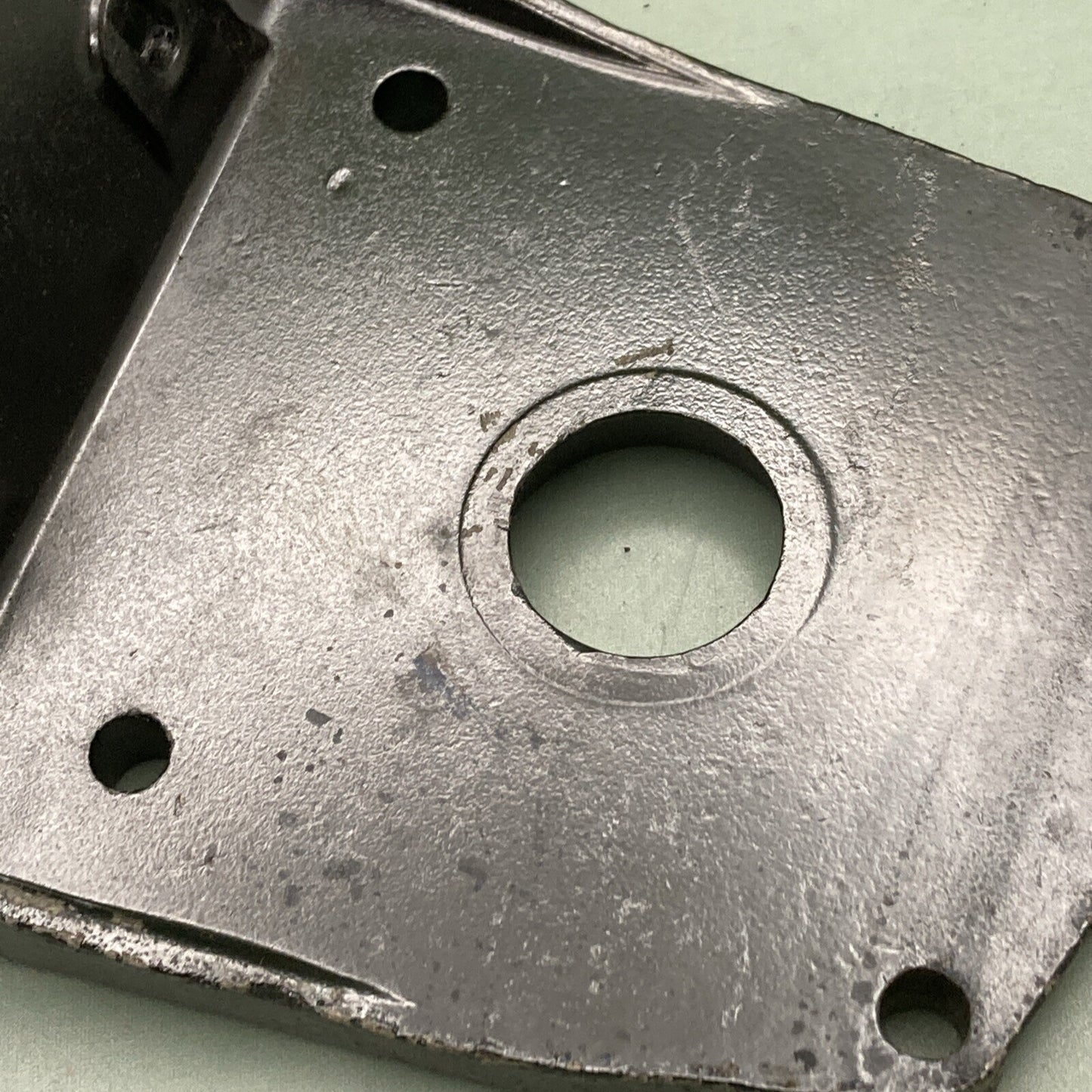 NEW GENUINE MERCURY 1016-4776 COVER CYLINDER BLOCK CRNK ASM OUTBOARD 4HP