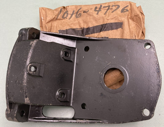 NEW GENUINE MERCURY 1016-4776 COVER CYLINDER BLOCK CRNK ASM OUTBOARD 4HP