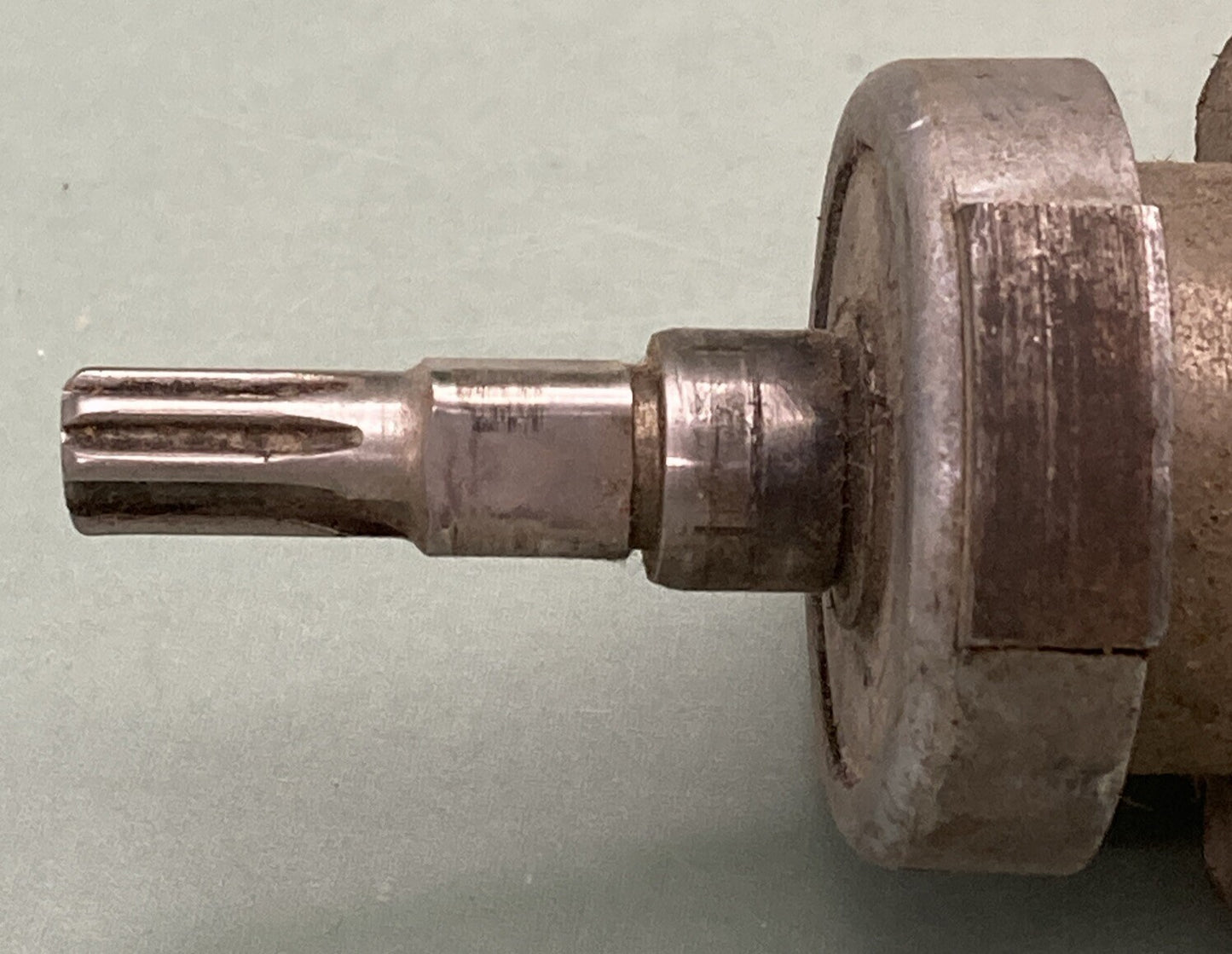 MERCURY 394-1067A1 ROTOR ASM MARK KIEKHAEFER 55AE 55AM 58AE 58E