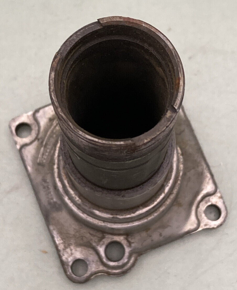 MERCURY QUICKSILVER 48667 PILOT DISTRIBUTOR MOUNTING ASM
