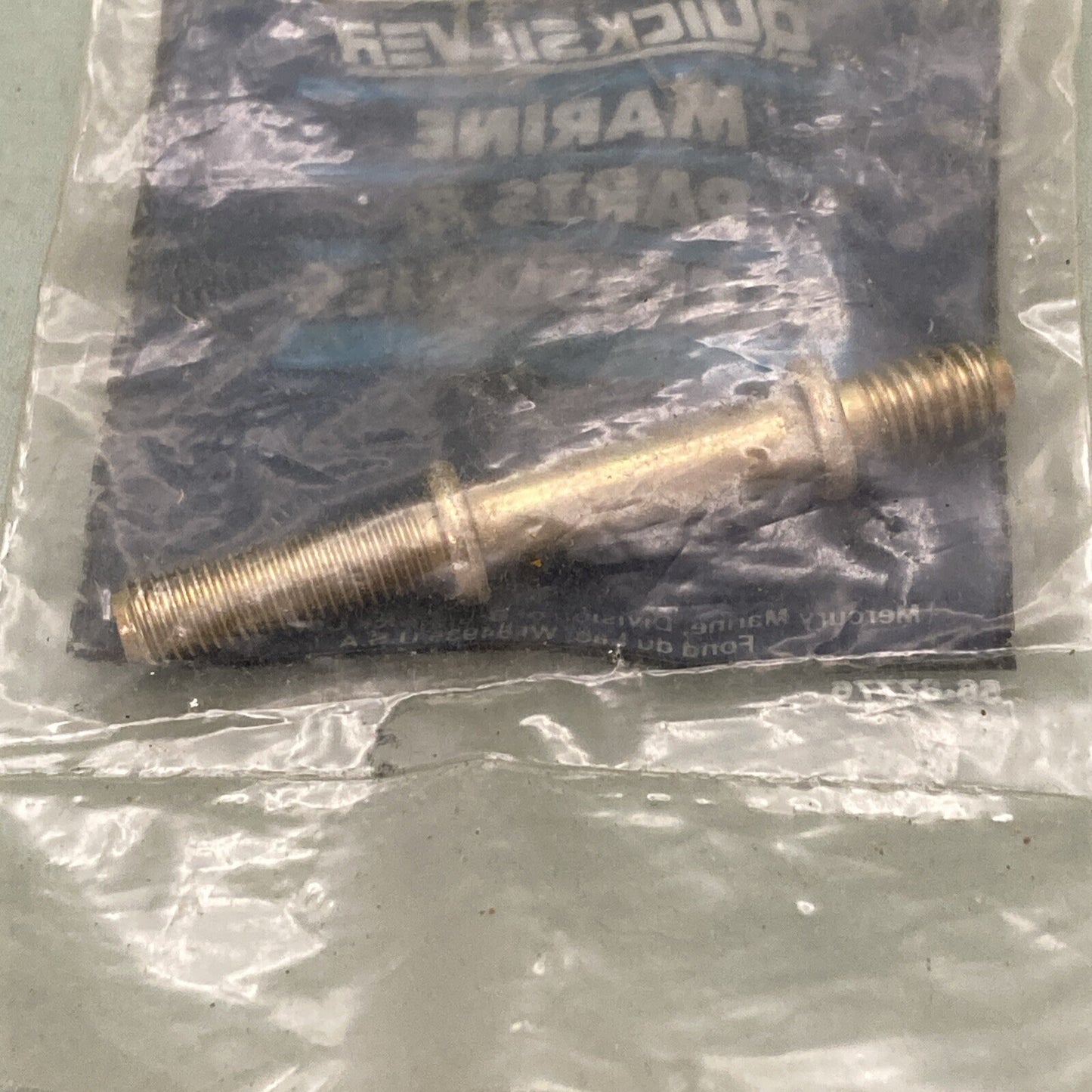 NEW GENUINE MERCURY QUICKSILVER 16-18020 STUD CARBURETOR OVERBOARD 165 170 180HP