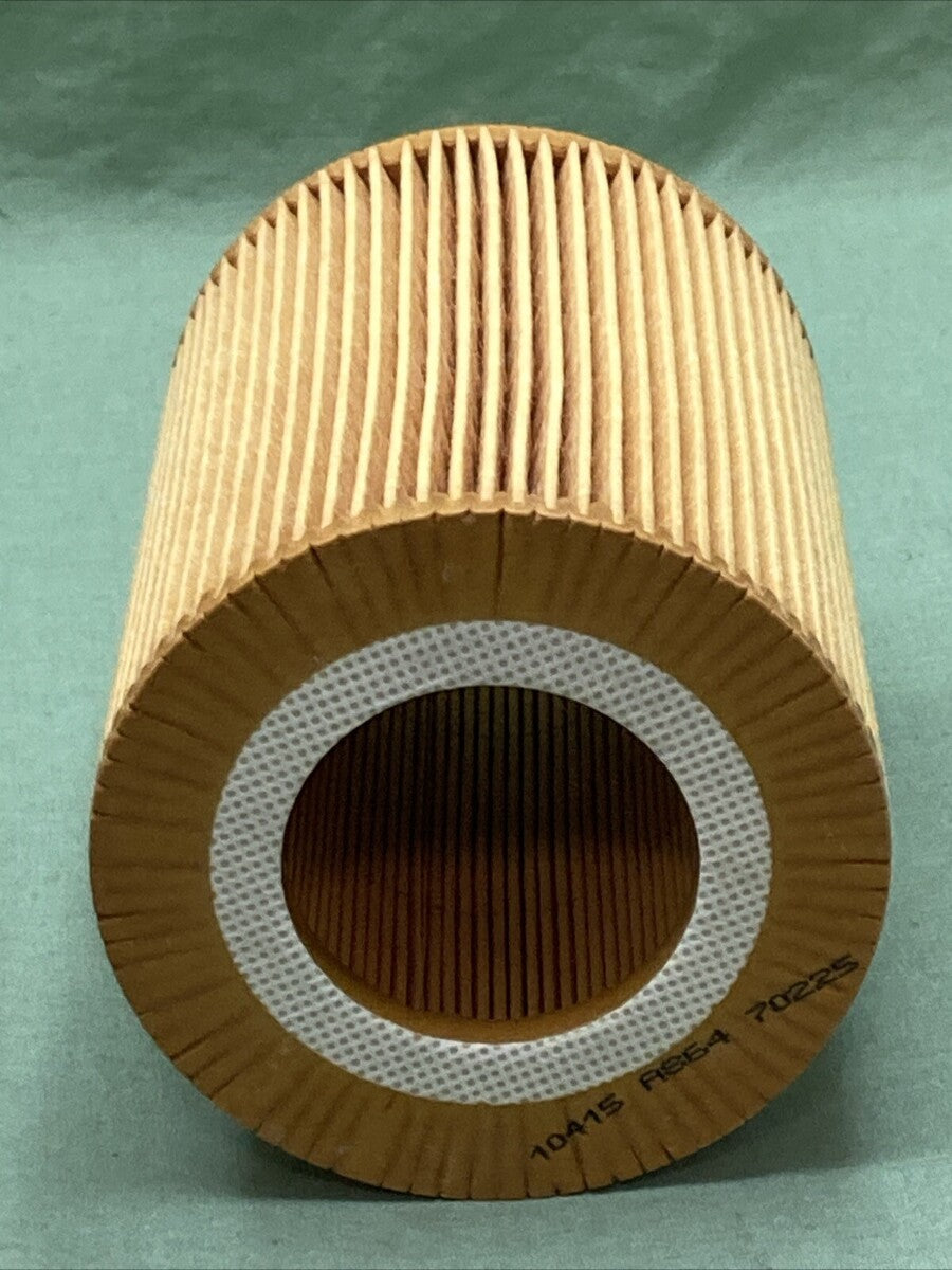 NEW PENTIUS PCB10415 OIL FILTER W/ O-RING VOLVO LAND ROVER