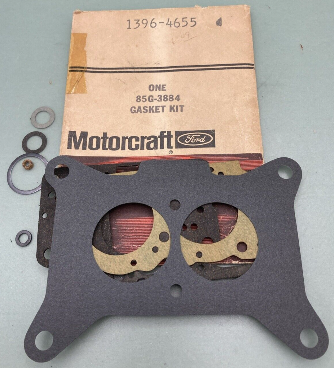 NEW GENUINE MOTORCRAFT FORD 1396-4655 GASKET KIT CARBURETOR 85G-3884 INCOMPLETE