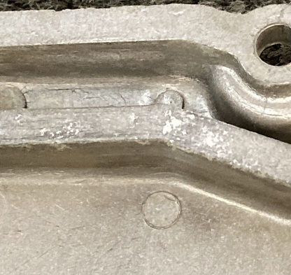 NEW GENUINE MERCURY 28240 EXHAUST MANIFOLD COVER