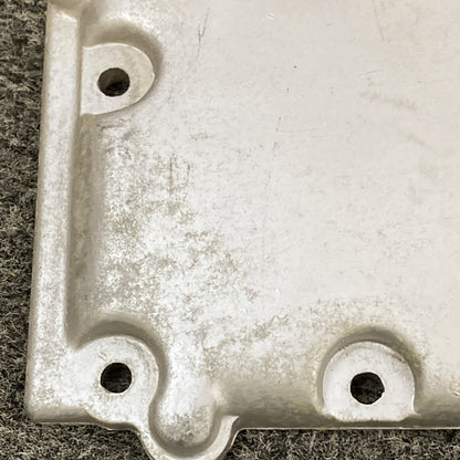 NEW GENUINE MERCURY 28240 EXHAUST MANIFOLD COVER