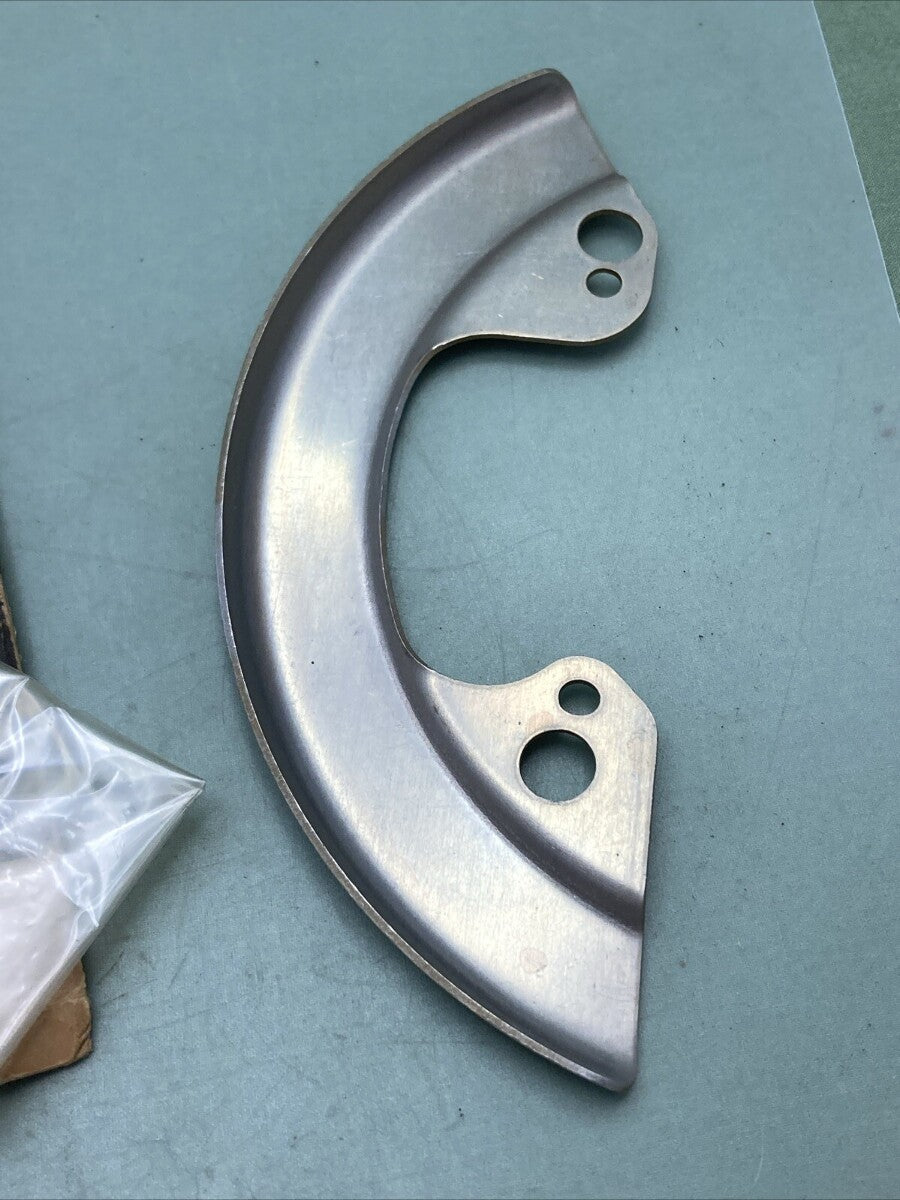 NEW MERCURY QUICKSILVER 39326A1 Stator Plate Shield Assembly