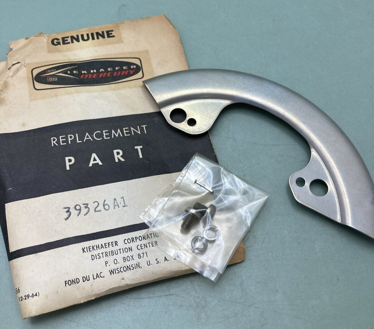 NEW MERCURY QUICKSILVER 39326A1 Stator Plate Shield Assembly