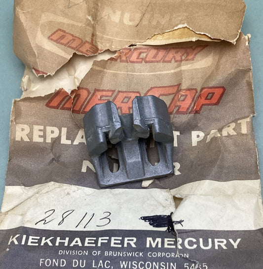 NEW GENUINE MERCURY 28113 TOP COWLING MOUNTING BRACKET