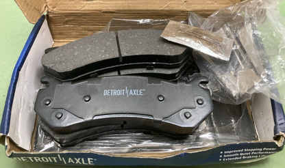 NEW DETROIT AXLE P-785 BRAKE PAD SET CERAMIC W/ HARDWARE & GREASE FRONT
