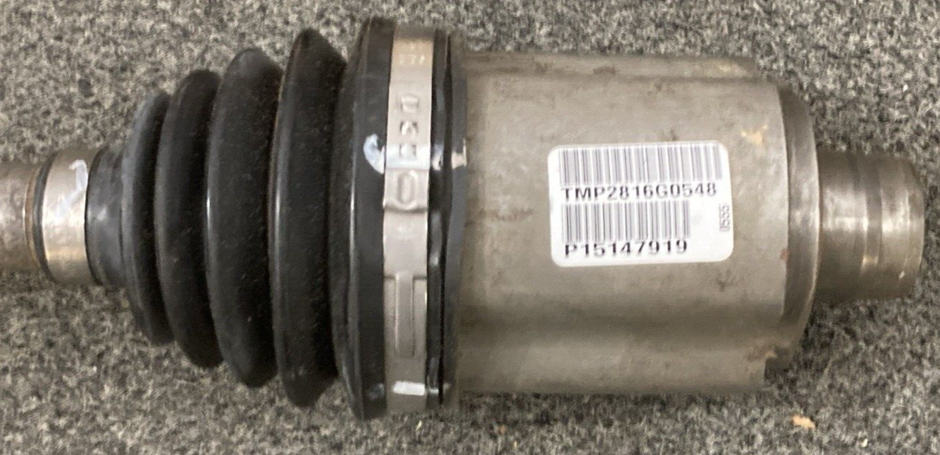NEW GENUINE GENERAL MOTORS 10359409 CV AXLE SHAFT ASSEMBLY FRONT CHEVY COBALT