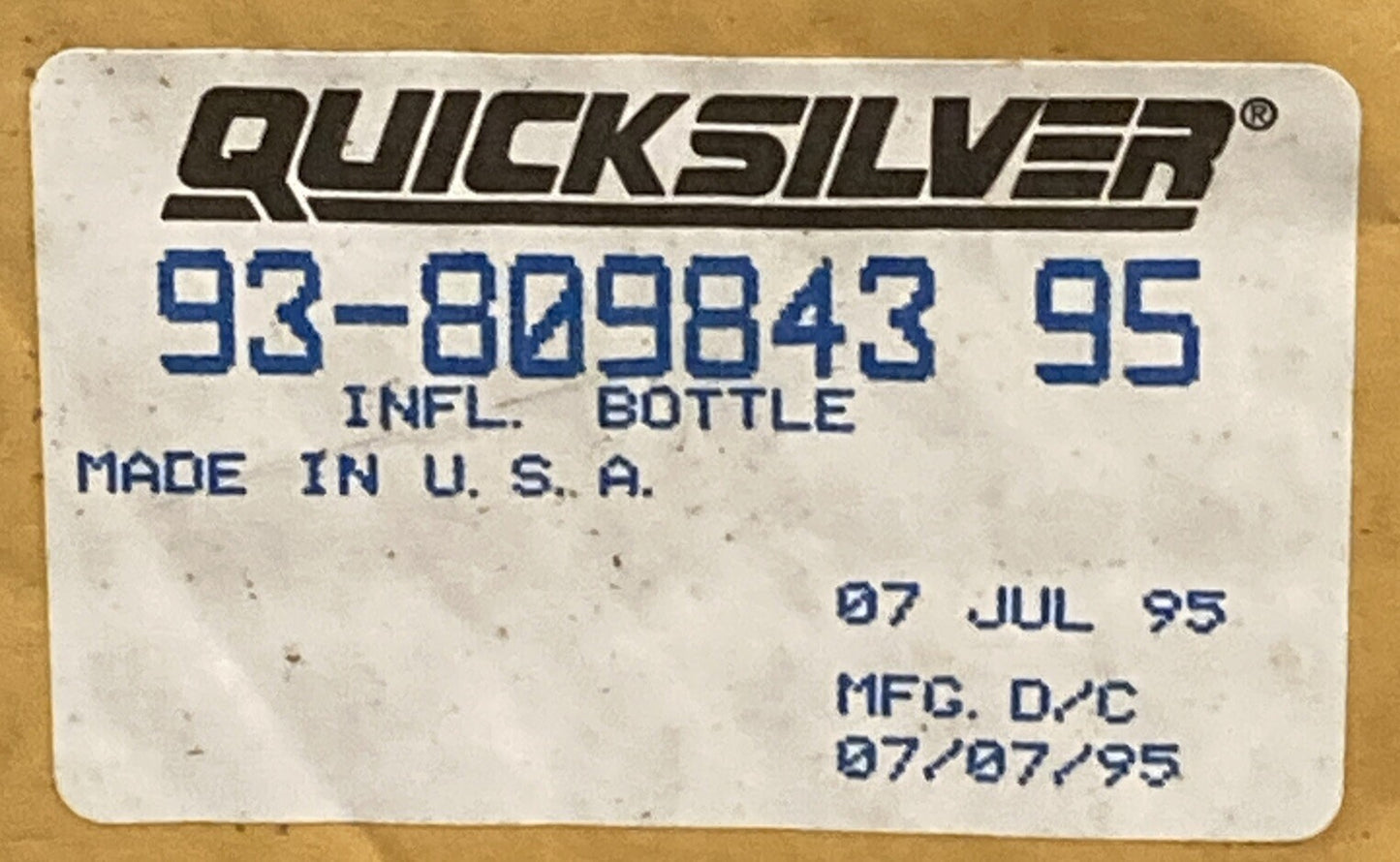 NEW GENUINE MERCURY QUICKSILVER 93-809843 95 INFLATABLE BOTTLE 2 CYCLE OIL BTL