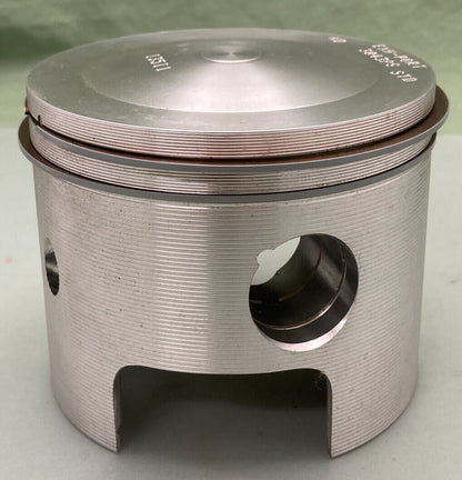 NEW GENUINE WISECO 3043PS OMC LOOP CHARGE PORT PISTON