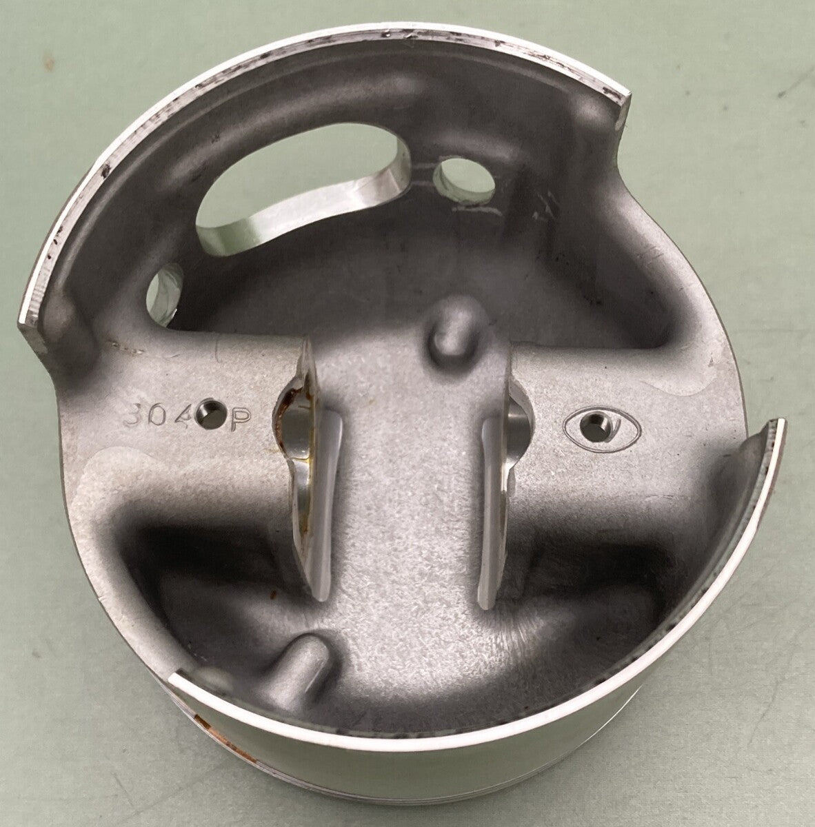 NEW GENUINE WISECO 3043PS OMC LOOP CHARGE PORT PISTON
