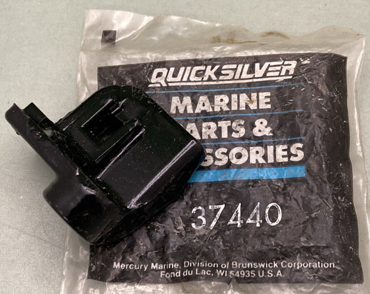 NEW GENUINE MERCURY QUICKSILVER 37440 CYLINDER BLOCK MOUNTING SUPPORT BRACKET