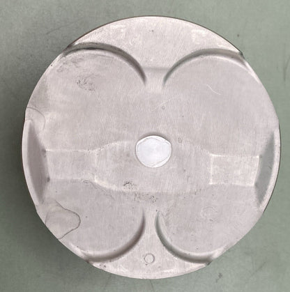 NEW GENUINE YAMAHA B67-11631-00 PISTON