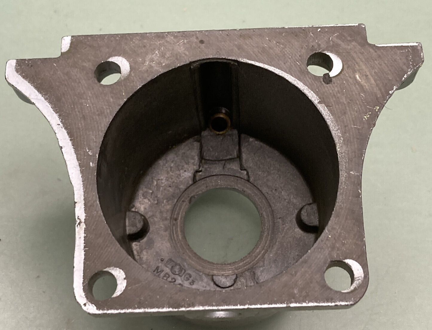 MERCURY 23137A1 UPPER WATER JACKET ASSEMBLY