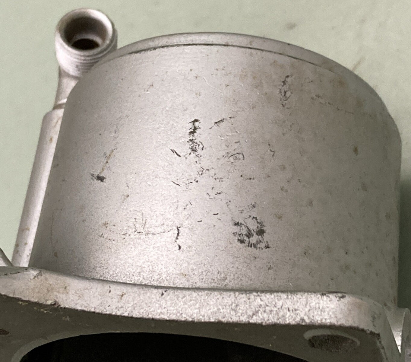 MERCURY 23137A1 UPPER WATER JACKET ASSEMBLY