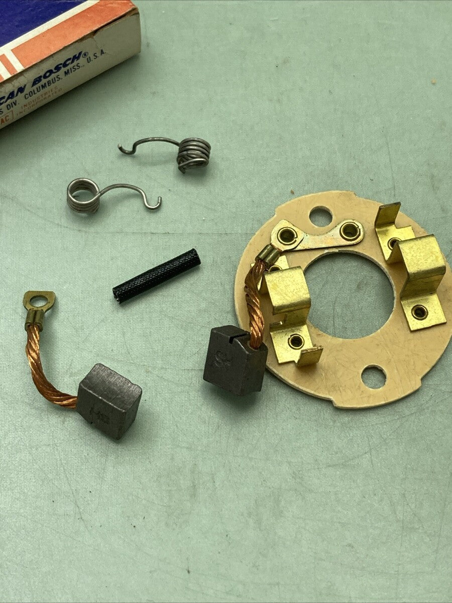 NEW MERCURY 48212 BRUSH PLATE AND HOLDER ASSEMBLY, AMERICAN BOSCH 591002