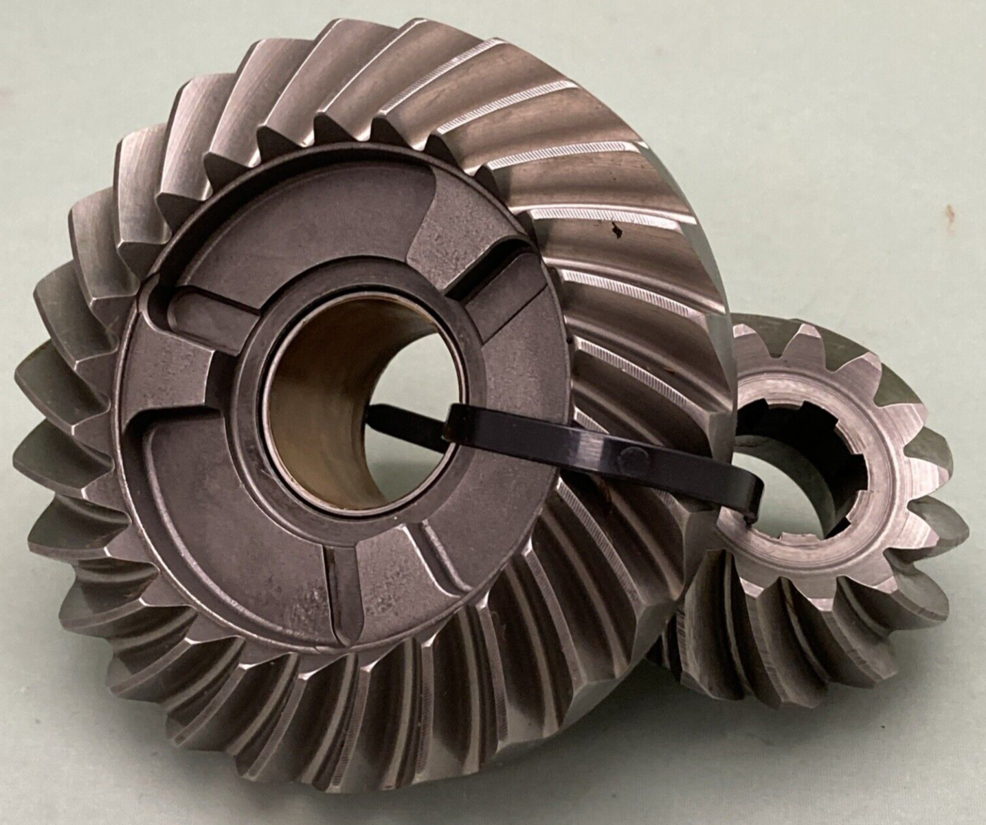 NEW GENUINE OMC 984580 GEAR AND PINION 21:21 INCOMPLETE KIT