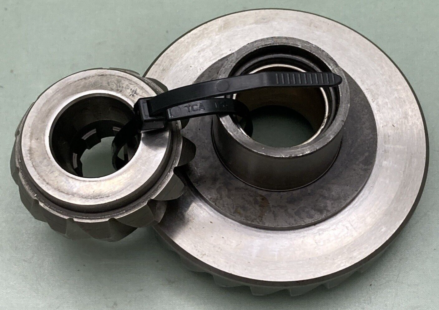 NEW GENUINE OMC 984580 GEAR AND PINION 21:21 INCOMPLETE KIT