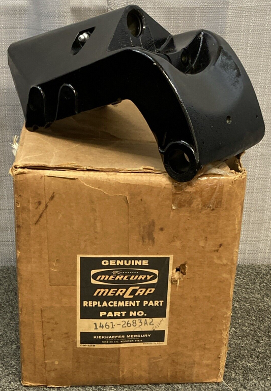 NEW GENUINE MERCURY 1461-2683A2 SWIVEL BRACKET ASSEMBLY