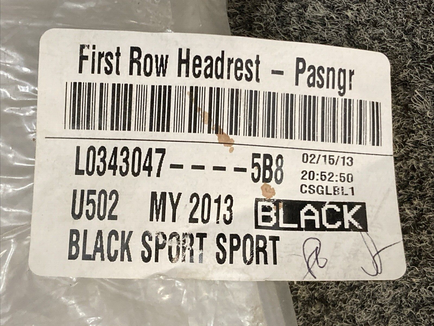 NEW REPLACES FORD L0343047 FIRST ROW HEADREST PASNGR BLACK SPORT 2013