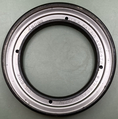 NEW TRISEAL 65071U DRIVE AXLE SEAL FITS 44,000# AXLE MACK