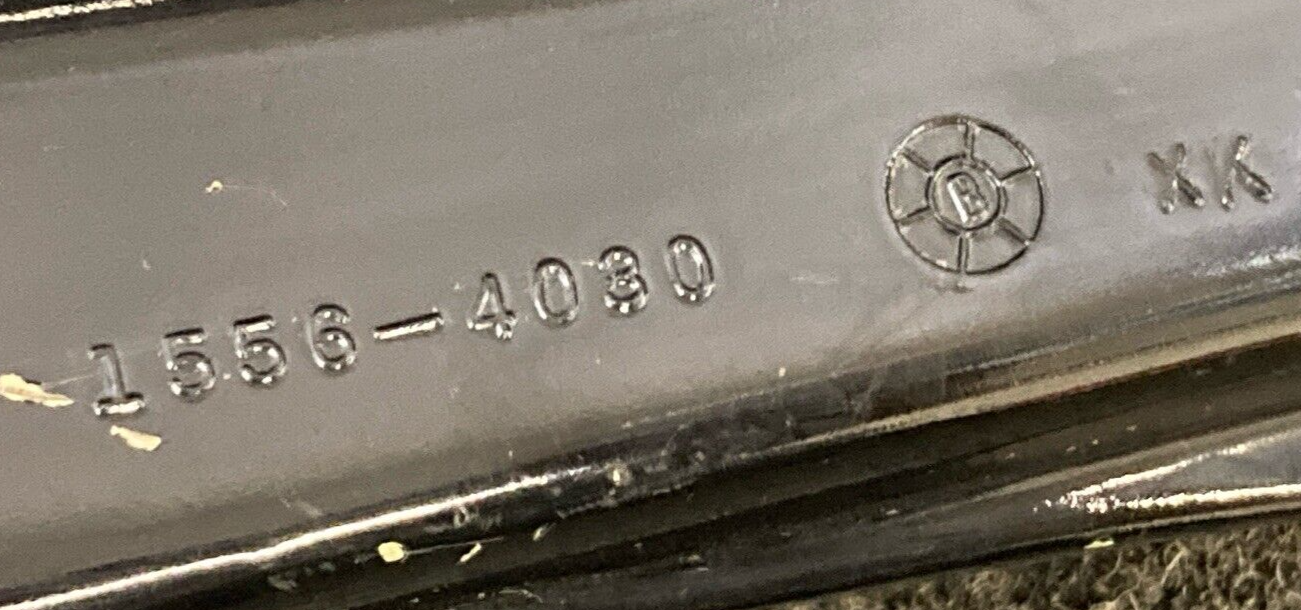 NEW MERCURY 1556-4030 Driveshaft Housing Assembly (Short)